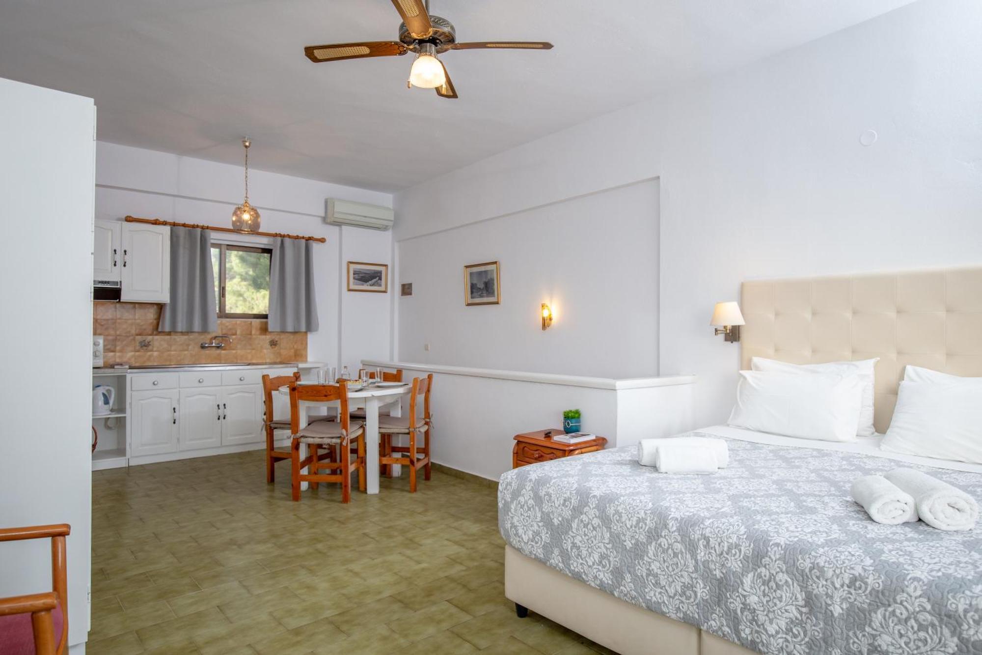 Ferma Solaris Apartments Agia Fotia  المظهر الخارجي الصورة